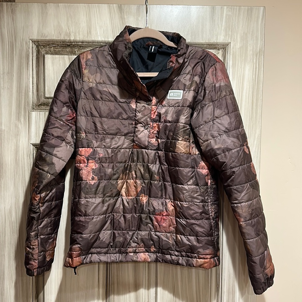 ARMADA mess pullover ski + snowboard mid layer medium like new